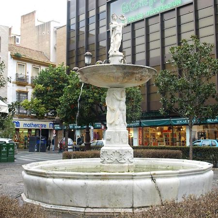 Estudio Calle Murillo Seville Exterior photo